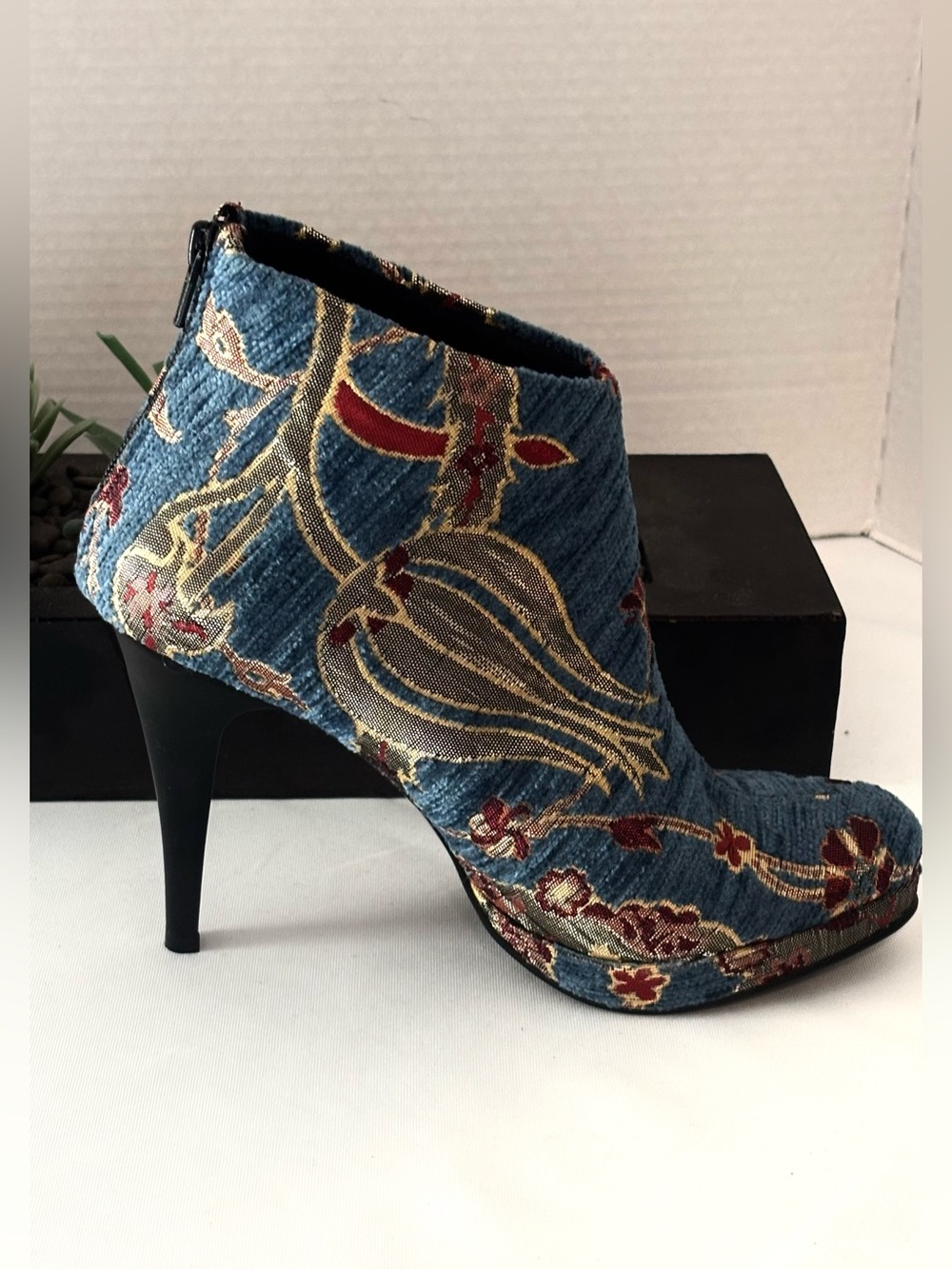 NEW Blue Floral Embroidered Ankle Booties with Stiletto Heel Zippered Back